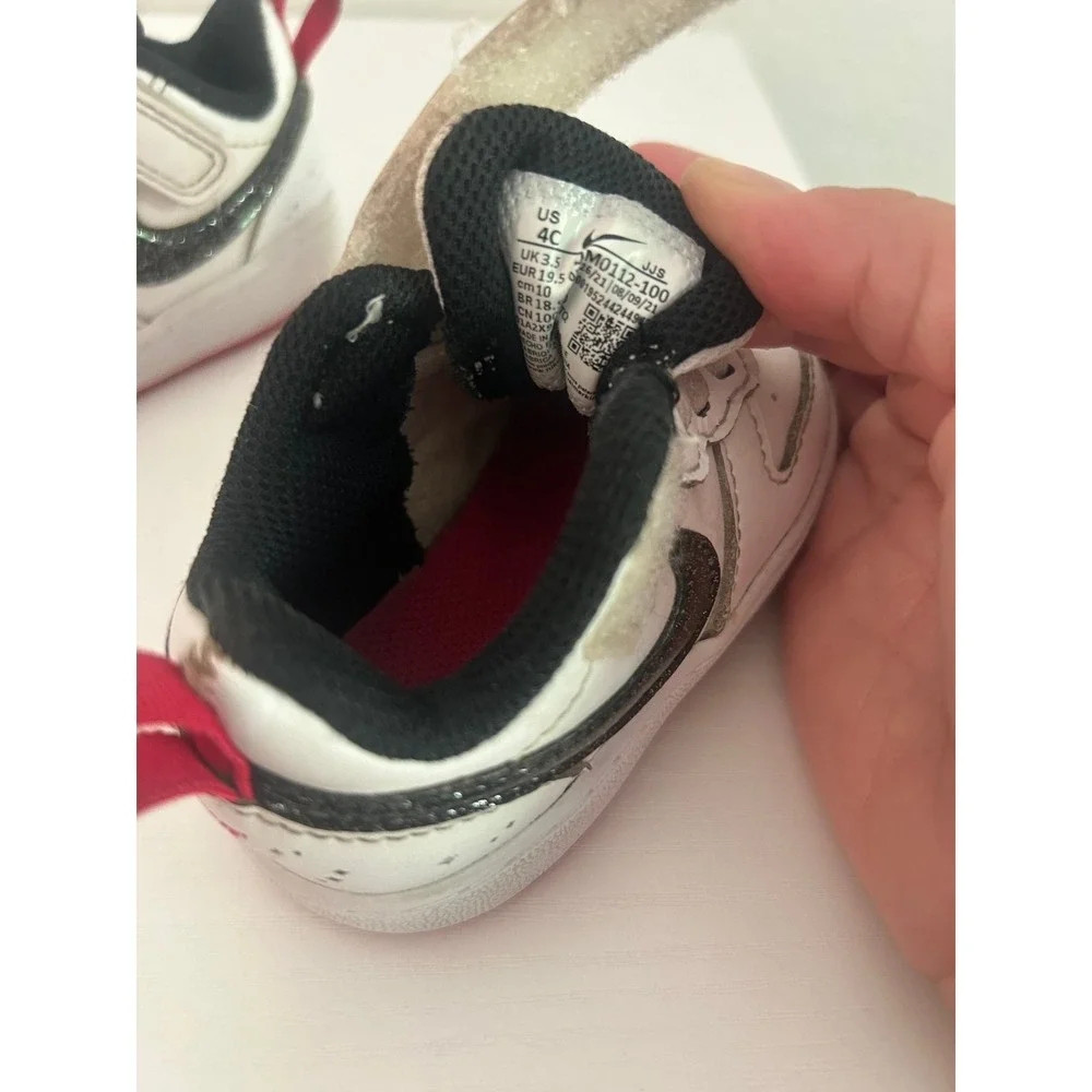 Nike toddler white
